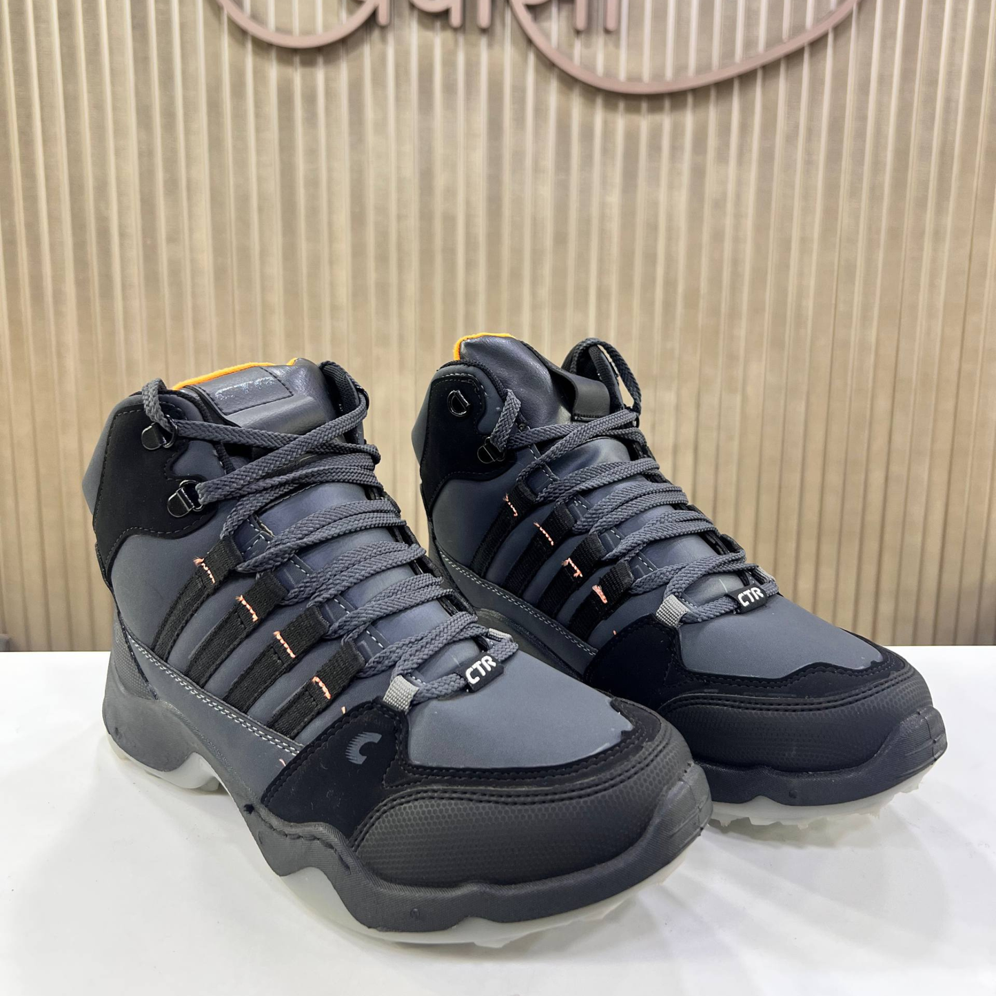 Water Proof Trekking Shoes CTR Rub600