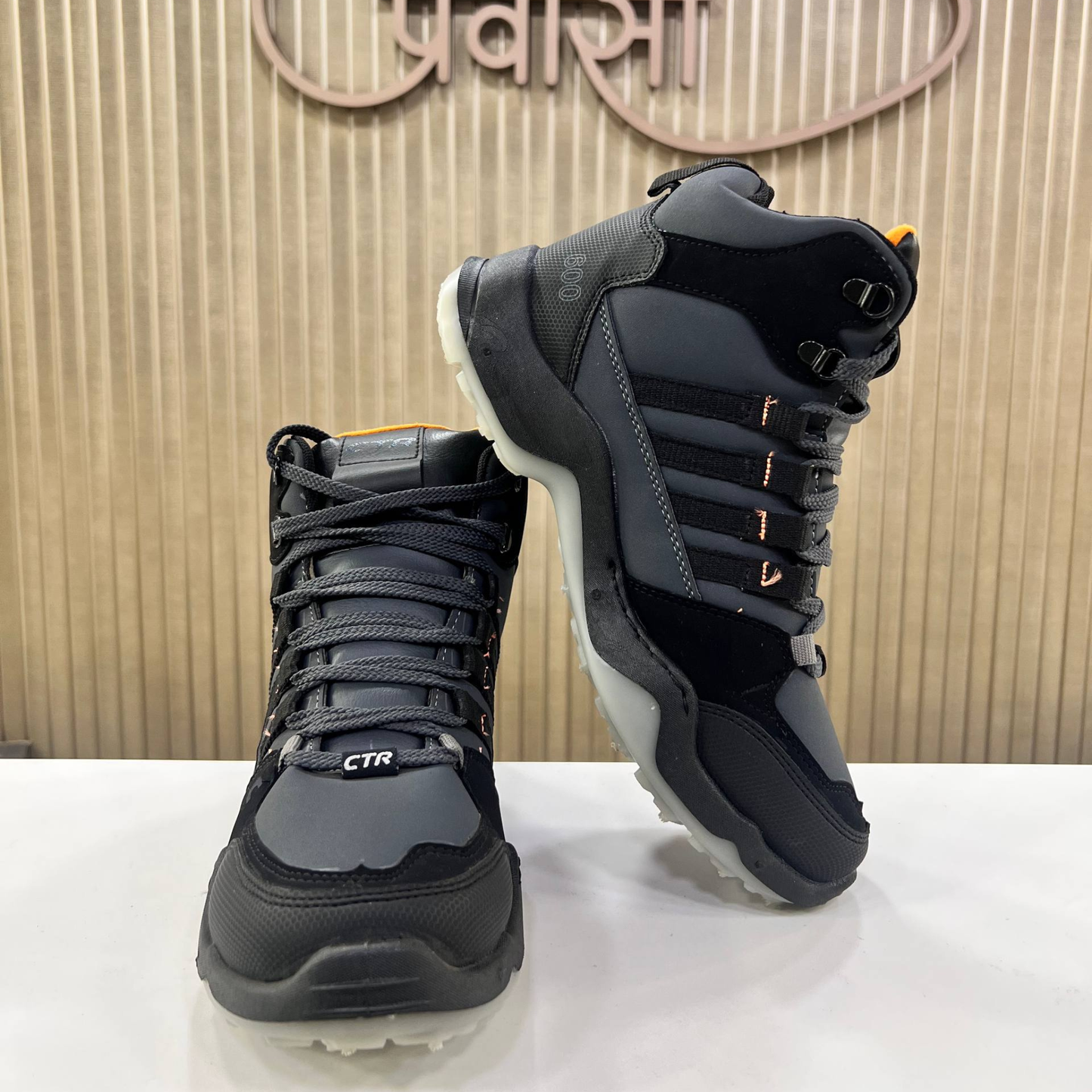 Water Proof Trekking Shoes CTR Rub600