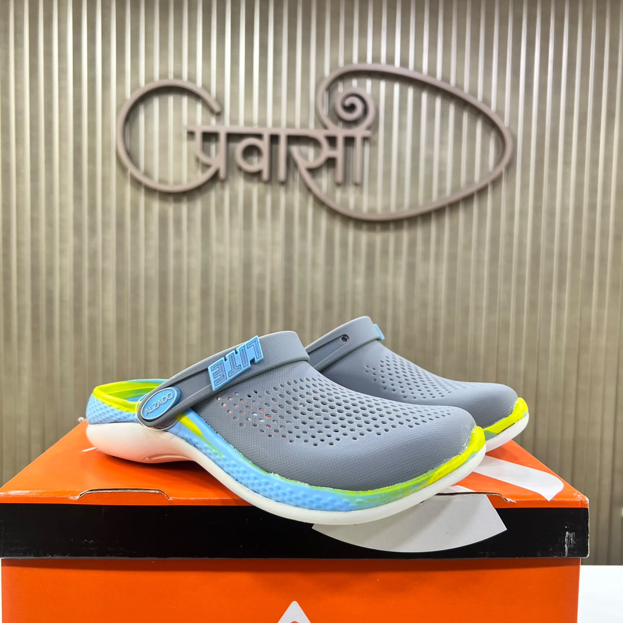 PREMIUM IMPORTED CROCS ANTI SKID MONSOON SPECIAL