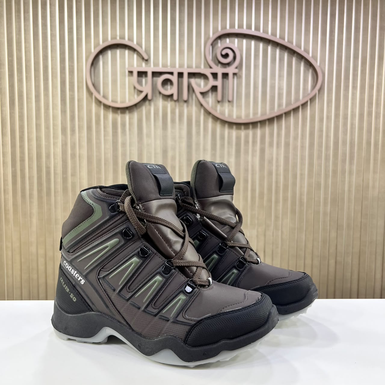 Best Waterproof Trekking Shoes CTR RUB 50 High Ankle And Anti Skid